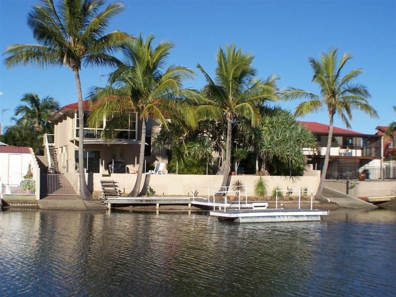 50 Lindsay Parade, Paradise Point QLD 4216