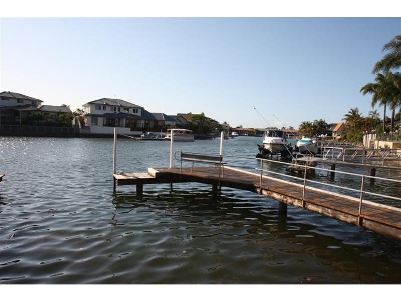 23 Sundance Way, Runaway Bay QLD 4216