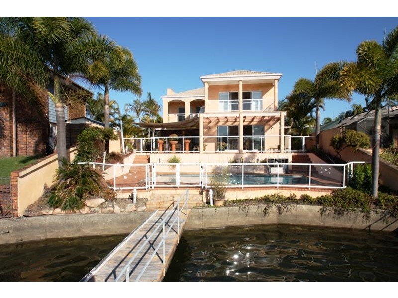 23 Sundance Way, Runaway Bay QLD 4216