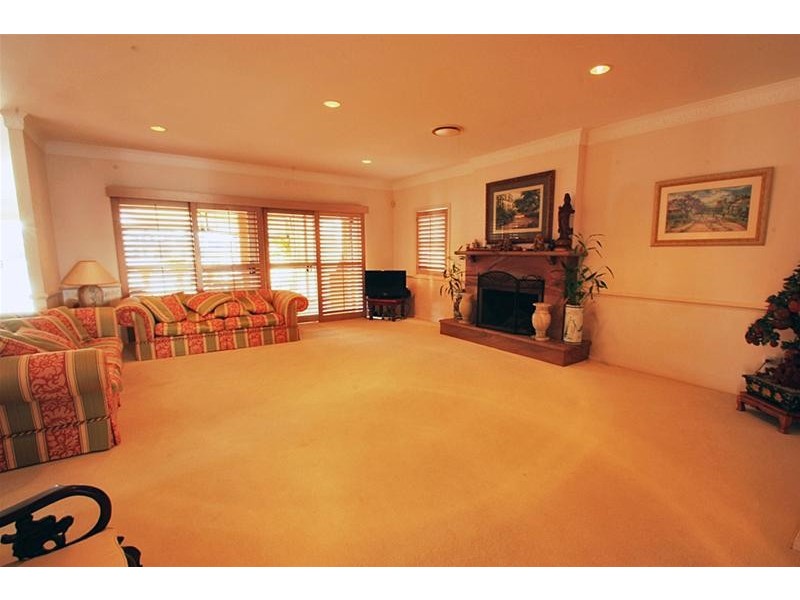 23 Sundance Way, Runaway Bay QLD 4216