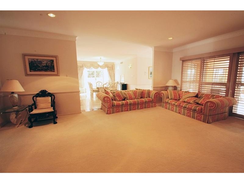 23 Sundance Way, Runaway Bay QLD 4216