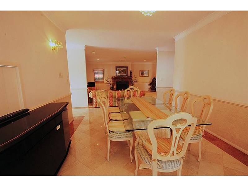 23 Sundance Way, Runaway Bay QLD 4216