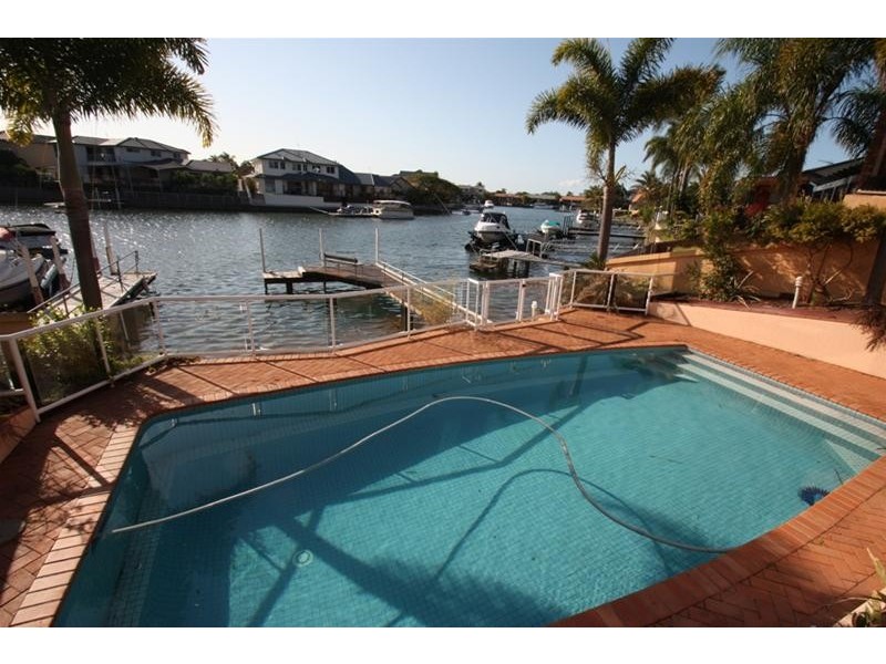 23 Sundance Way, Runaway Bay QLD 4216