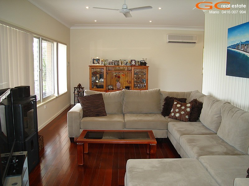 70 Wilson Street, Labrador QLD 4215