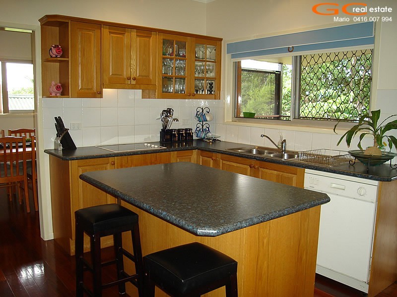 70 Wilson Street, Labrador QLD 4215