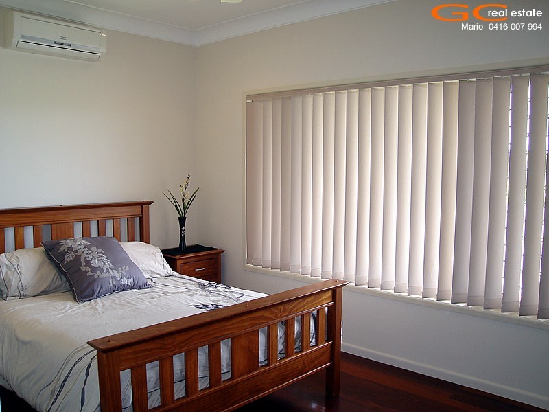 70 Wilson Street, Labrador QLD 4215