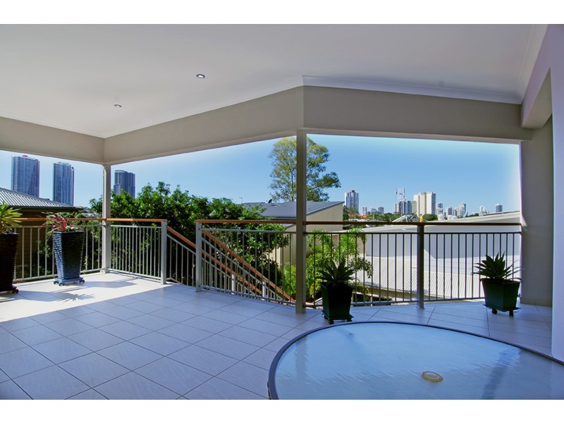 7 Percy Street, Southport QLD 4215