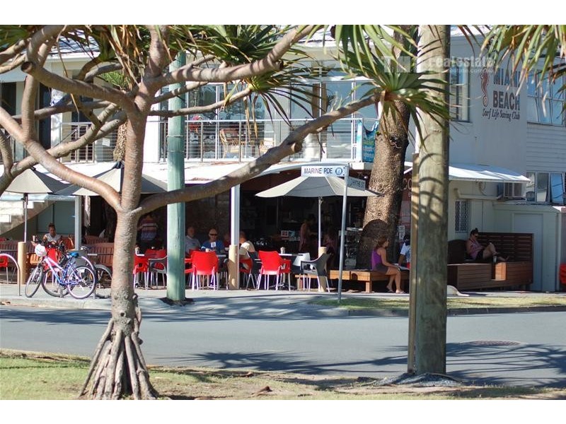 2042 Gold Coast Highway, Miami QLD 4220