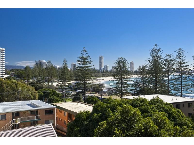 13 Nathan Street, Burleigh Heads QLD 4220