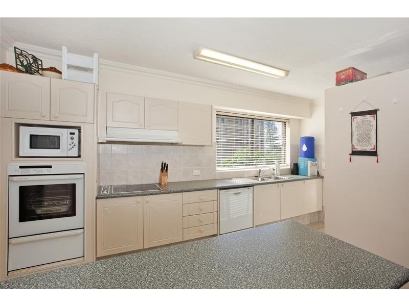 13 Nathan Street, Burleigh Heads QLD 4220