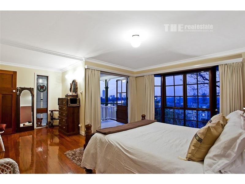 3 Short Street, Burleigh Heads QLD 4220