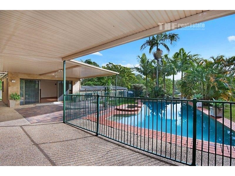 9 Heulan Court, Reedy Creek QLD 4227