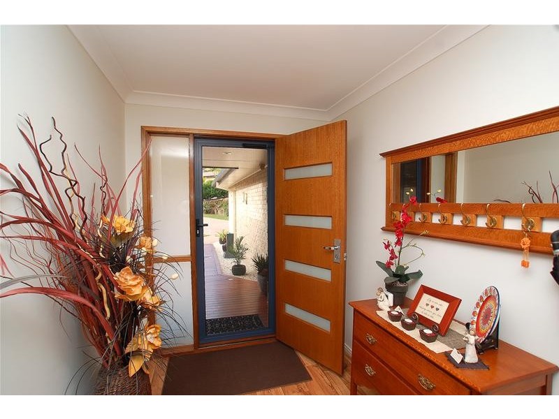 1 Marshall Grove, Bonogin QLD 4213