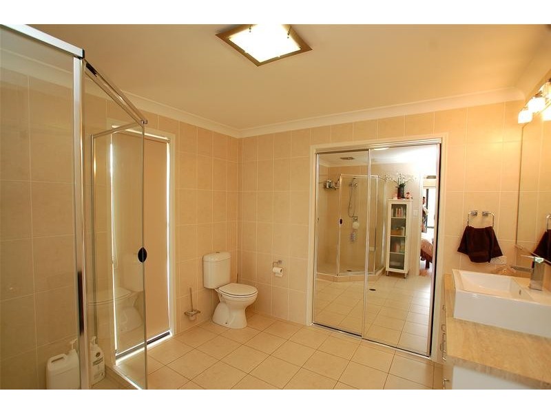 1 Marshall Grove, Bonogin QLD 4213