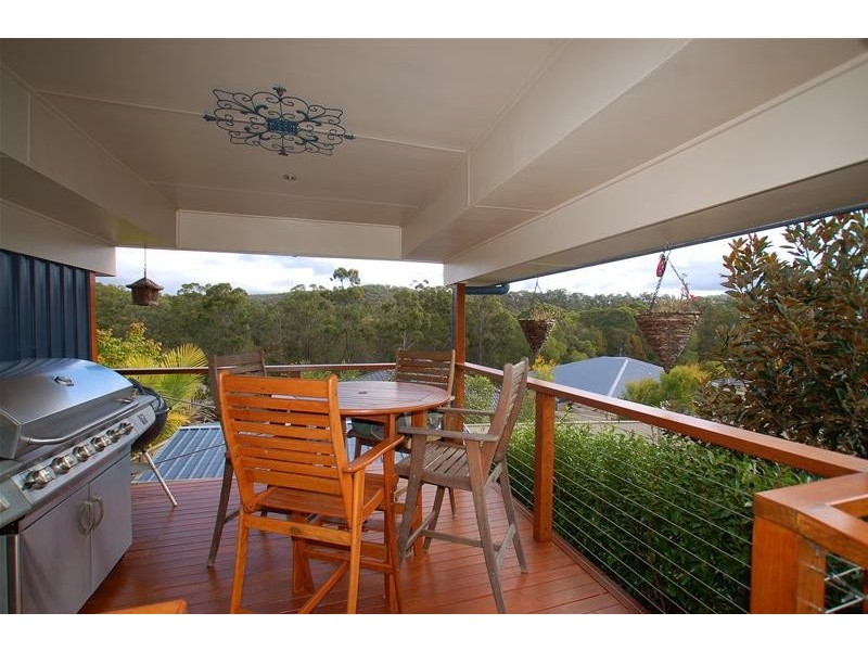 1 Marshall Grove, Bonogin QLD 4213