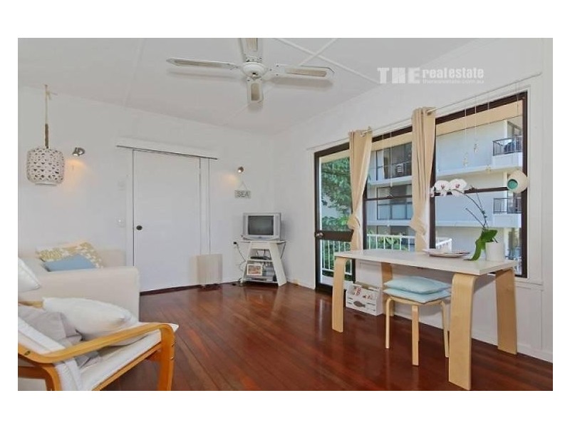 3/8 Nathan Street, Burleigh Heads QLD 4220