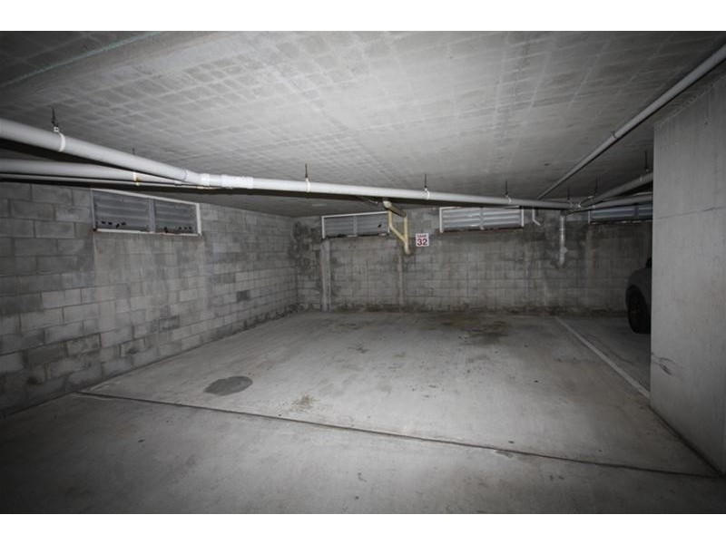 32/1 Cronin Avenue, Main Beach QLD 4217