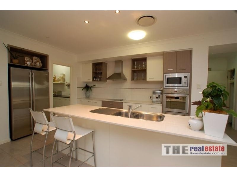 6 Stargate Court, Reedy Creek QLD 4227