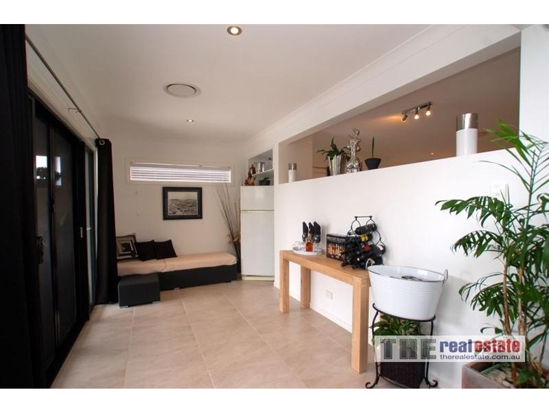 6 Stargate Court, Reedy Creek QLD 4227