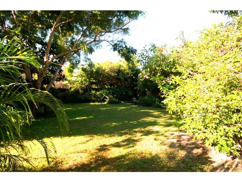 3 Honeyeater Drive, Burleigh Waters QLD 4220