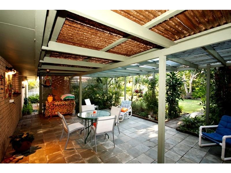 3 Honeyeater Drive, Burleigh Waters QLD 4220