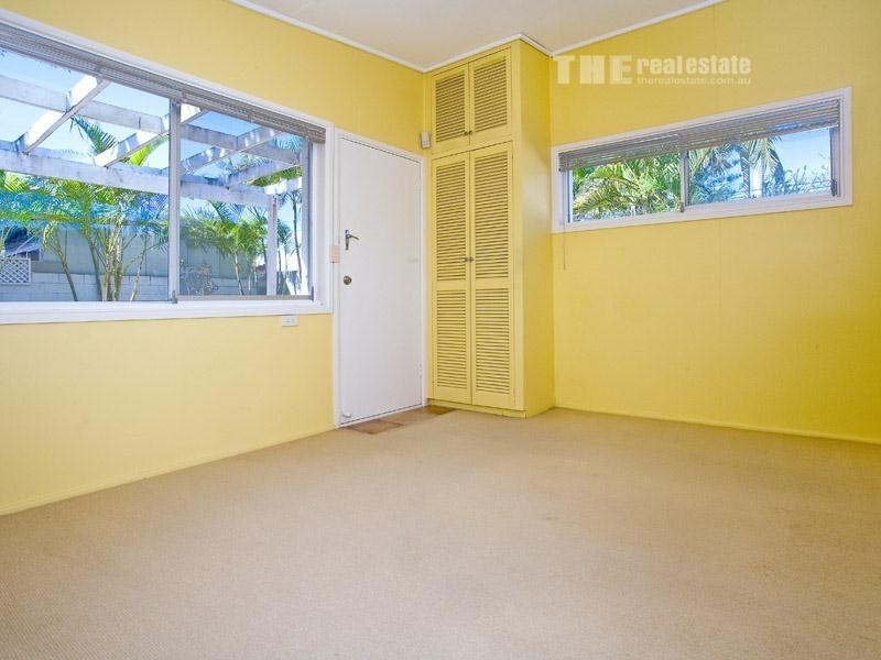 52 Brindisi Avenue, Surfers Paradise QLD 4217