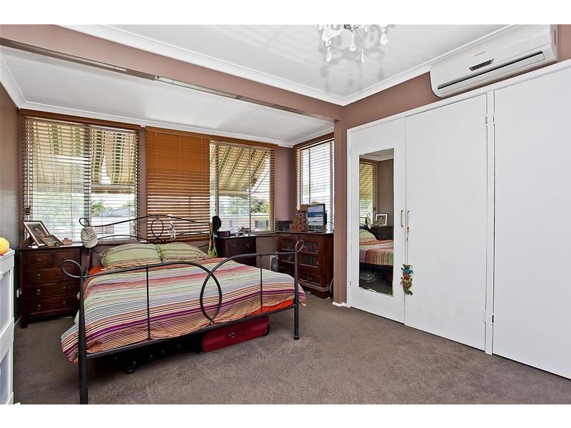 7 Clinton Avenue, Burleigh Waters QLD 4220