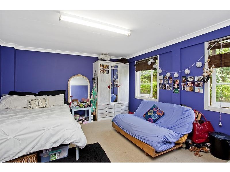 7 Clinton Avenue, Burleigh Waters QLD 4220