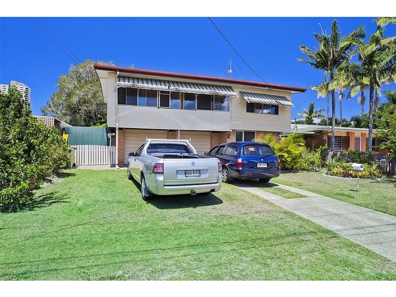 7 Clinton Avenue, Burleigh Waters QLD 4220