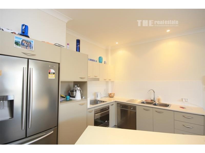 Varsity Lakes QLD 4227