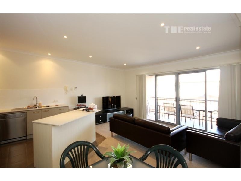 Varsity Lakes QLD 4227