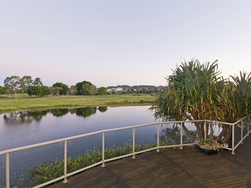 813 Legends Trail, Robina QLD 4226