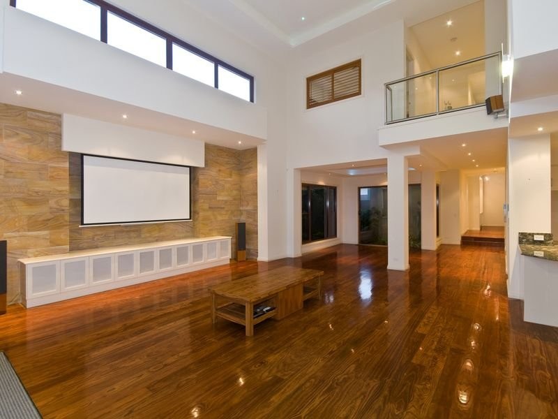 813 Legends Trail, Robina QLD 4226