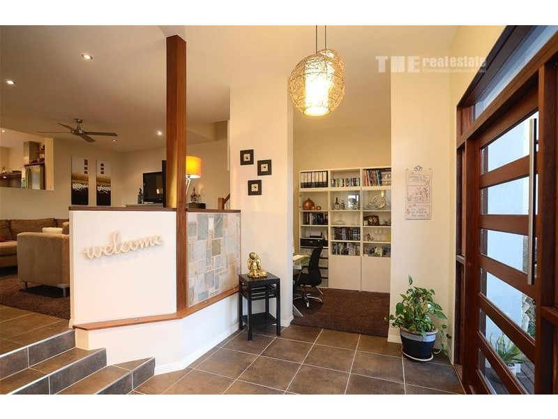 8 Golden Grove Blv Boulevard, Reedy Creek QLD 4227