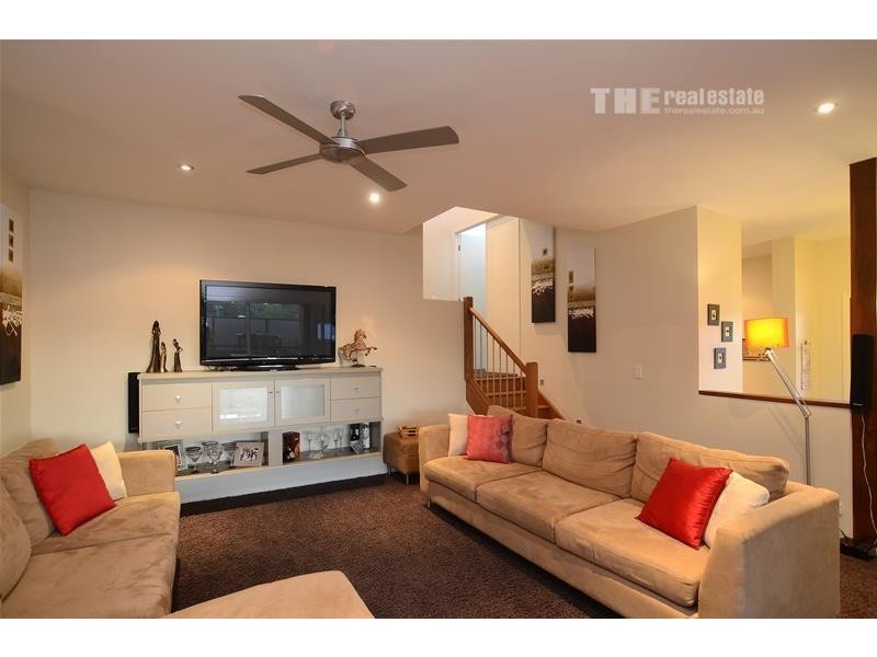 8 Golden Grove Blv Boulevard, Reedy Creek QLD 4227