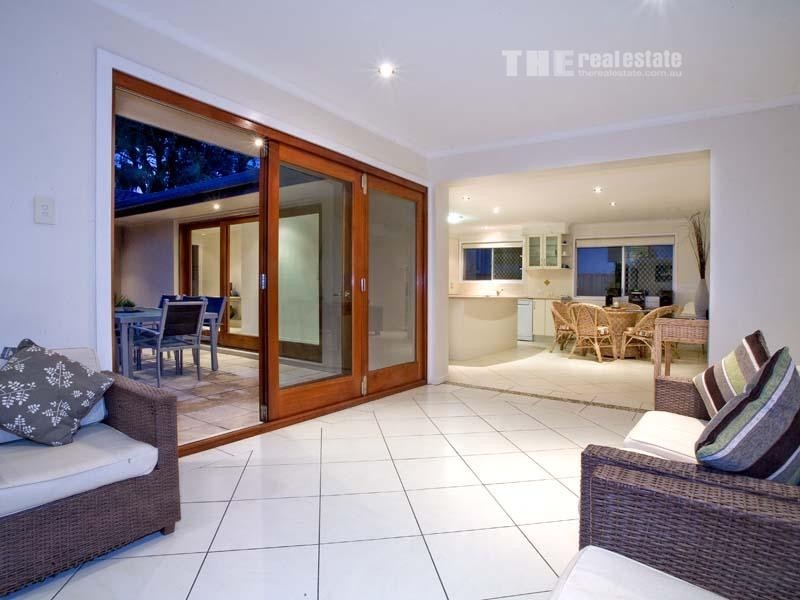 10 Eagle Avenue, Burleigh Waters QLD 4220