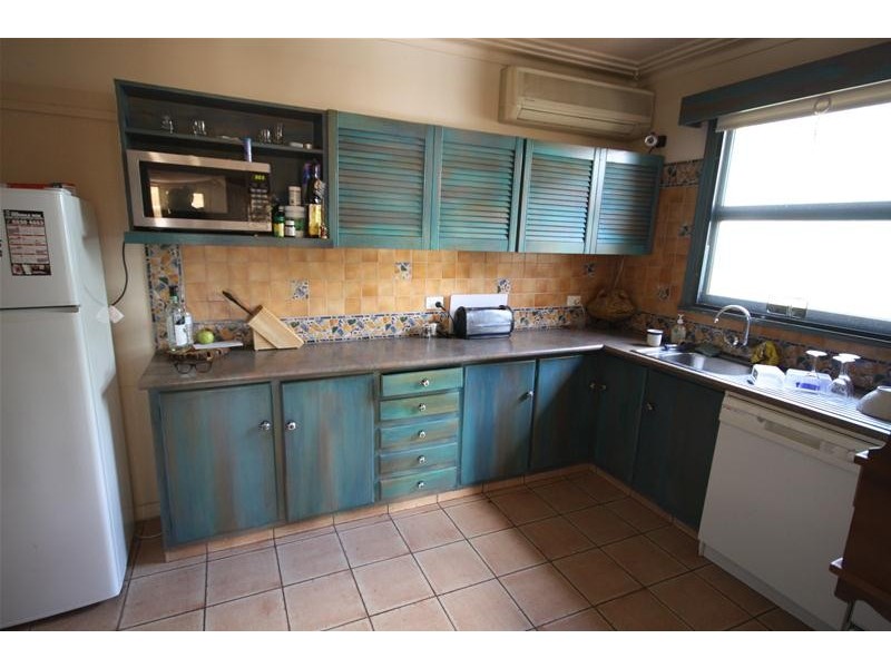 65 Dolphin Avenue, Mermaid Beach QLD 4218