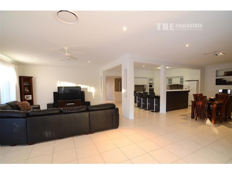 13 Possumwood Place, Reedy Creek QLD 4227