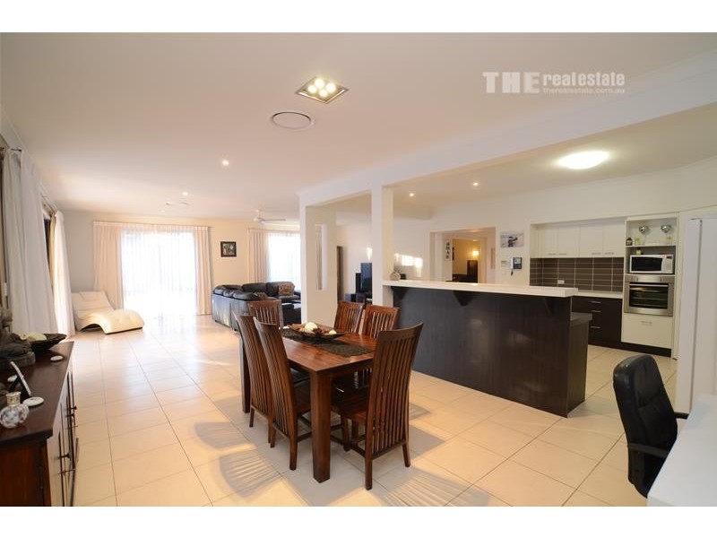 13 Possumwood Place, Reedy Creek QLD 4227