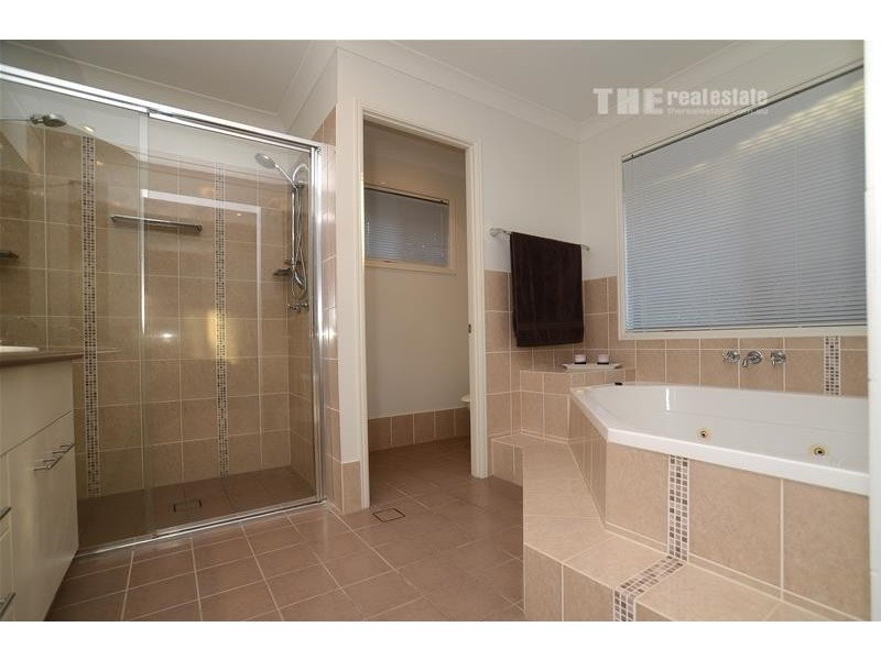 13 Possumwood Place, Reedy Creek QLD 4227