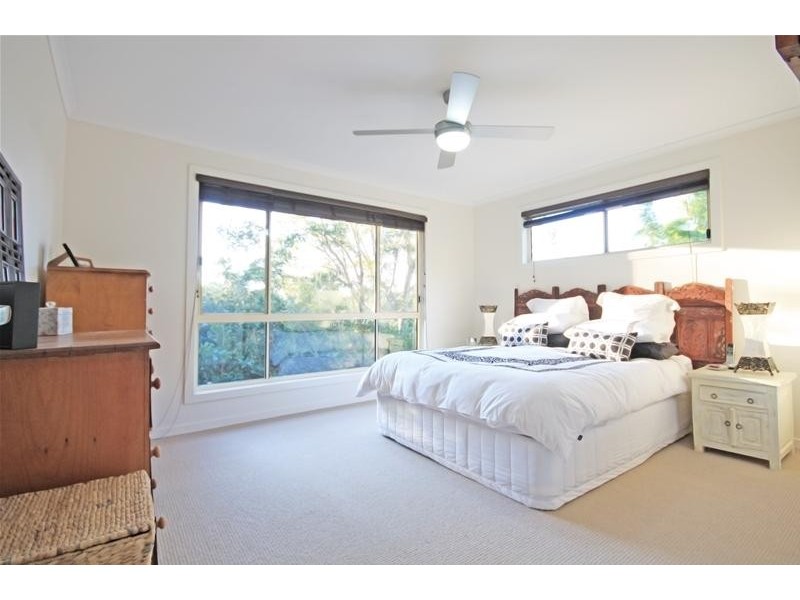 5 Teton Court, Eagle Heights QLD 4271