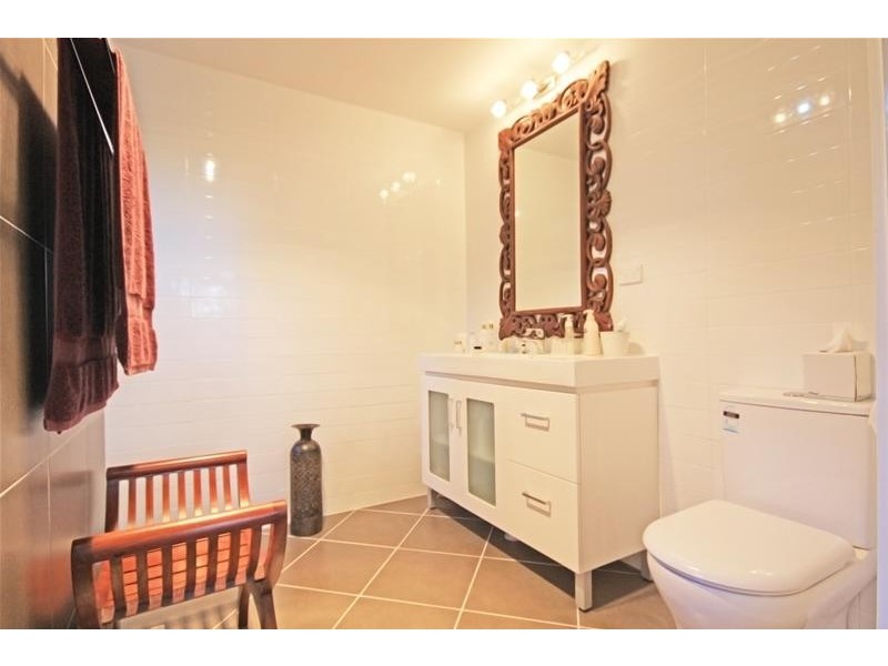 5 Teton Court, Eagle Heights QLD 4271