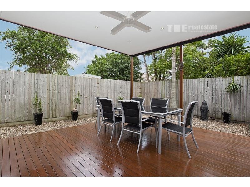 4 Casetta Court, Varsity Lakes QLD 4227