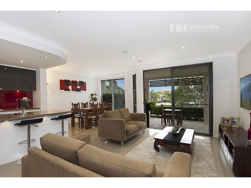 1038/1 The Cove, Carrara QLD 4211