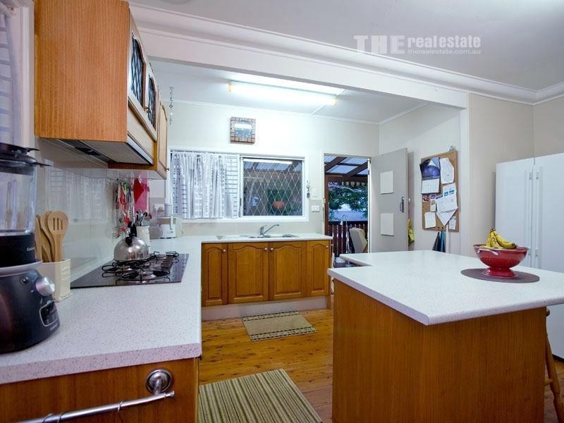 4 Wilpark Crescent, Currumbin Waters QLD 4223