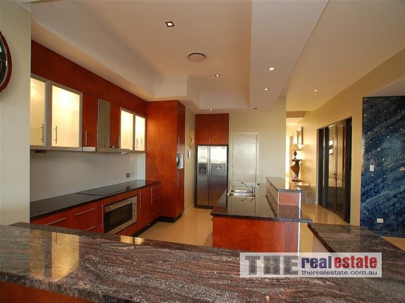 19 Southern Skies Avenue, Reedy Creek QLD 4227