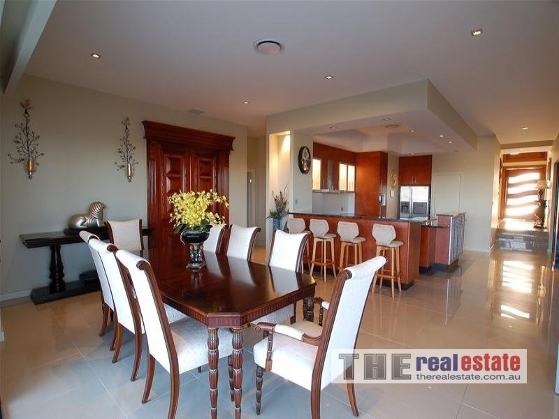 19 Southern Skies Avenue, Reedy Creek QLD 4227