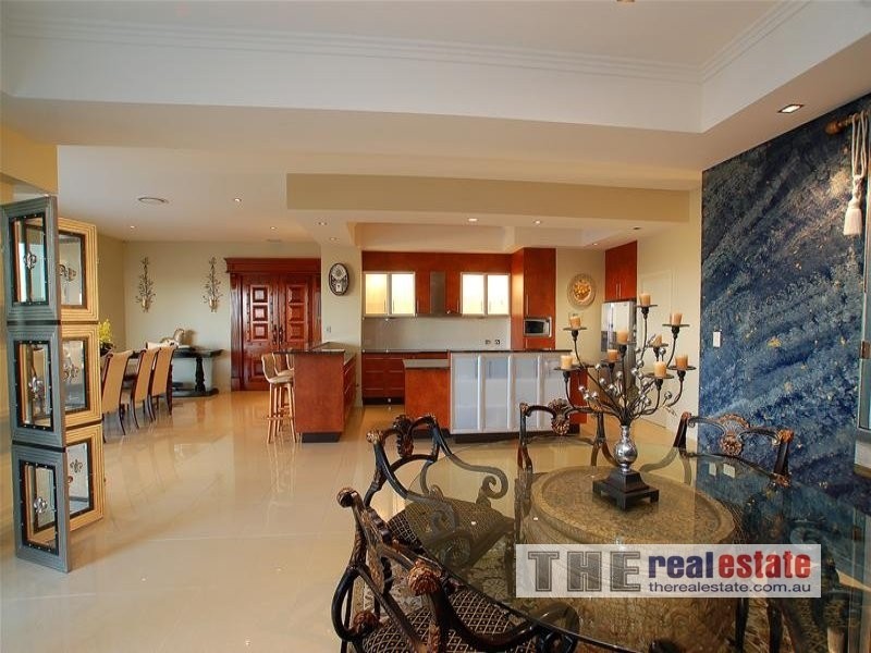 19 Southern Skies Avenue, Reedy Creek QLD 4227