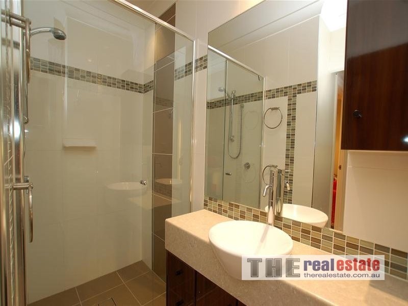 19 Southern Skies Avenue, Reedy Creek QLD 4227