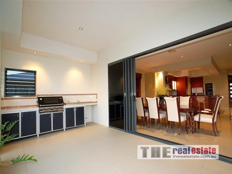 19 Southern Skies Avenue, Reedy Creek QLD 4227